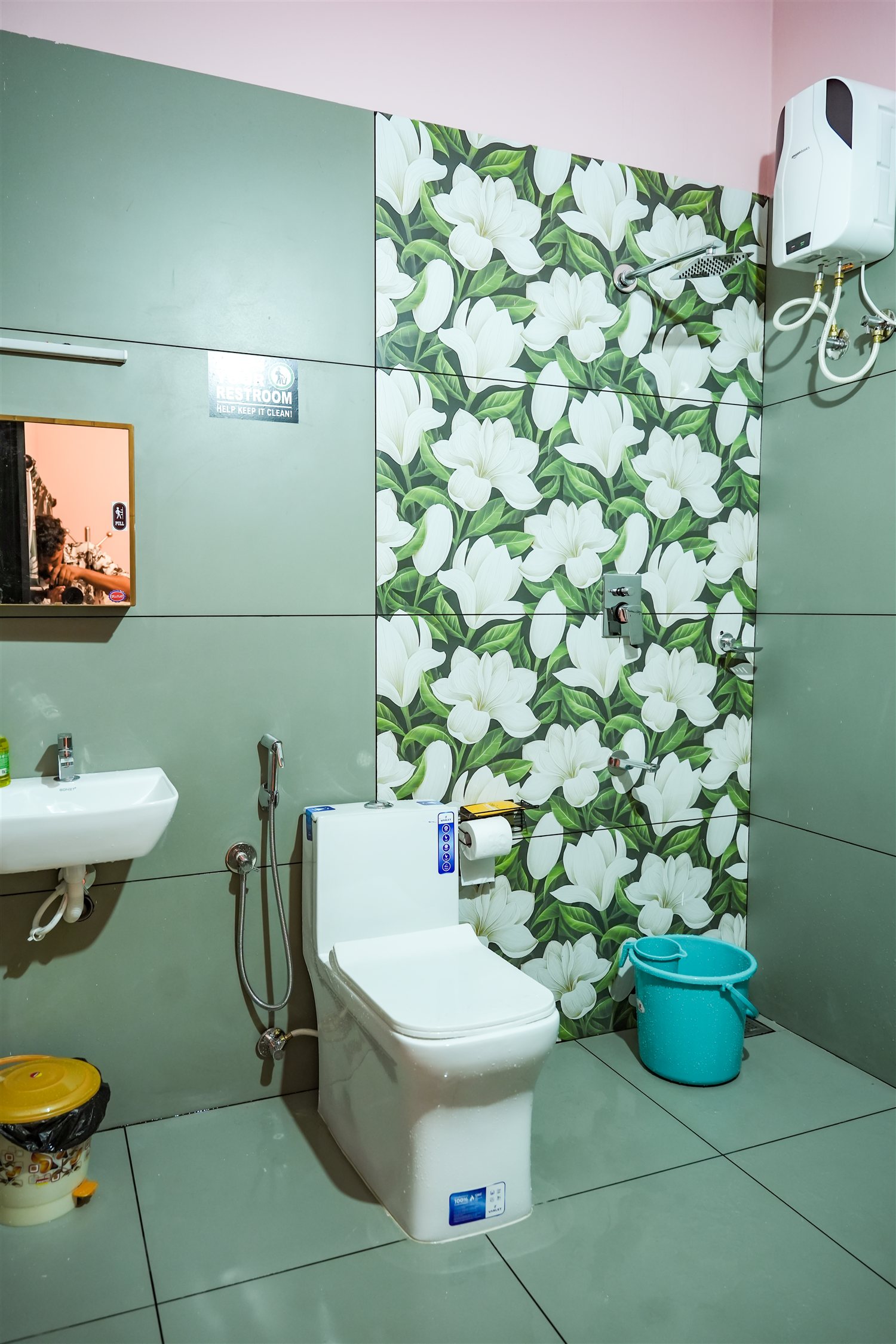 Modern shower bathroom at Nello's Home Stay